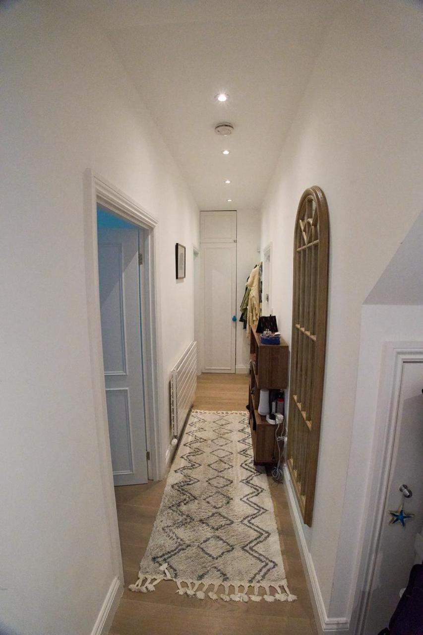 Bright Cozy Garden Retreat W Fast Wifi & 5min To Tube Subway Metro & Close To Park & Street Parking P4p Appartamento Londra